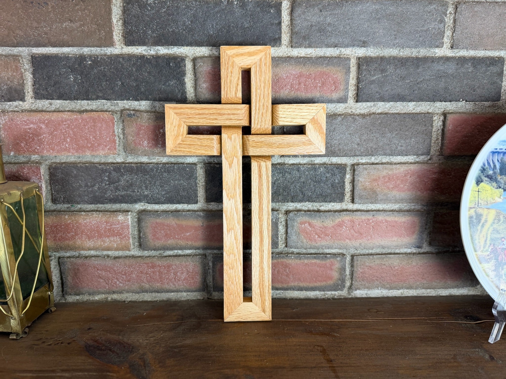 Red Oak Wall Hanging Cross