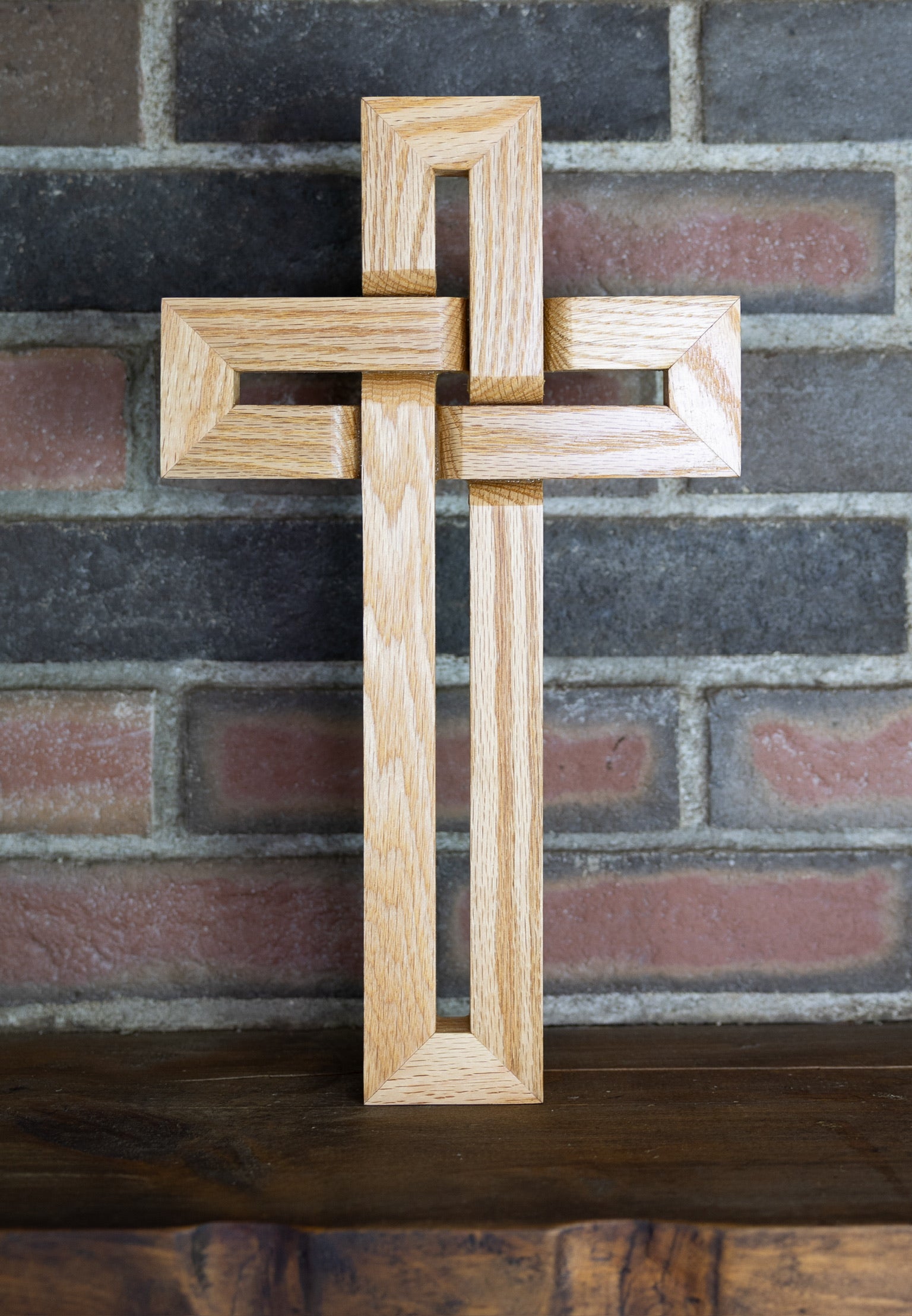 Red Oak Wall Hanging Cross